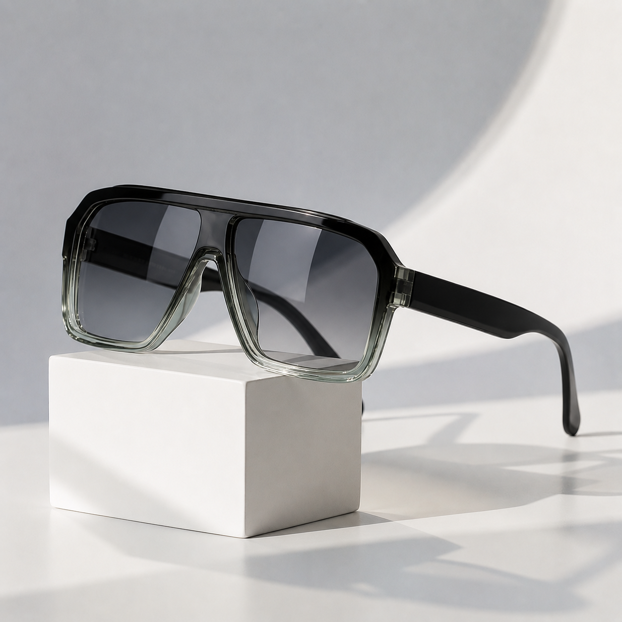 Valentino - Retro Sunglasses