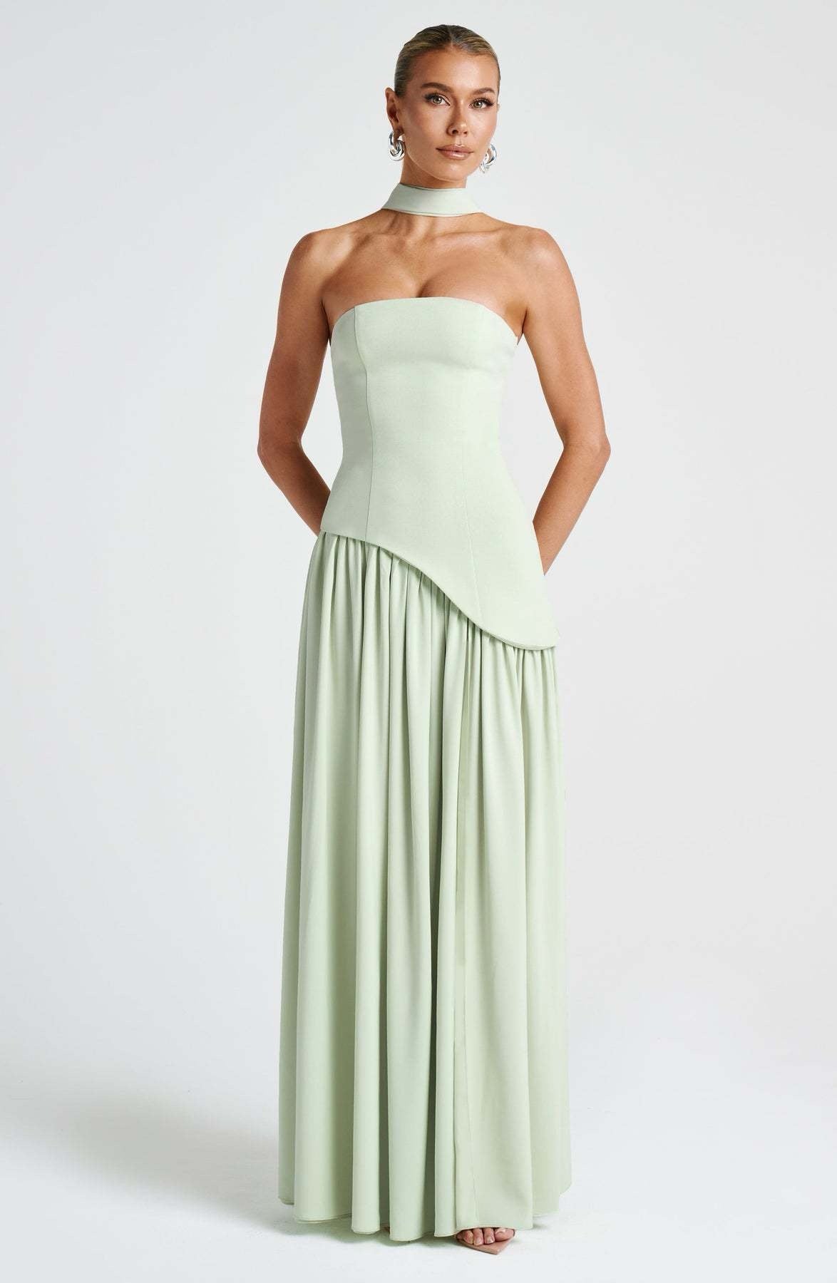 Beatriz - Sophisticated Long Dress