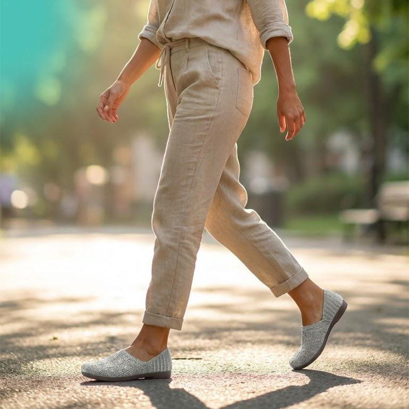 LOLA |👟Women's Casual Breathable Knit Shoes✨ Breathable knit fabric keeps feet cool and comfortable; flexible PVC sole, ideal for long walks🚶